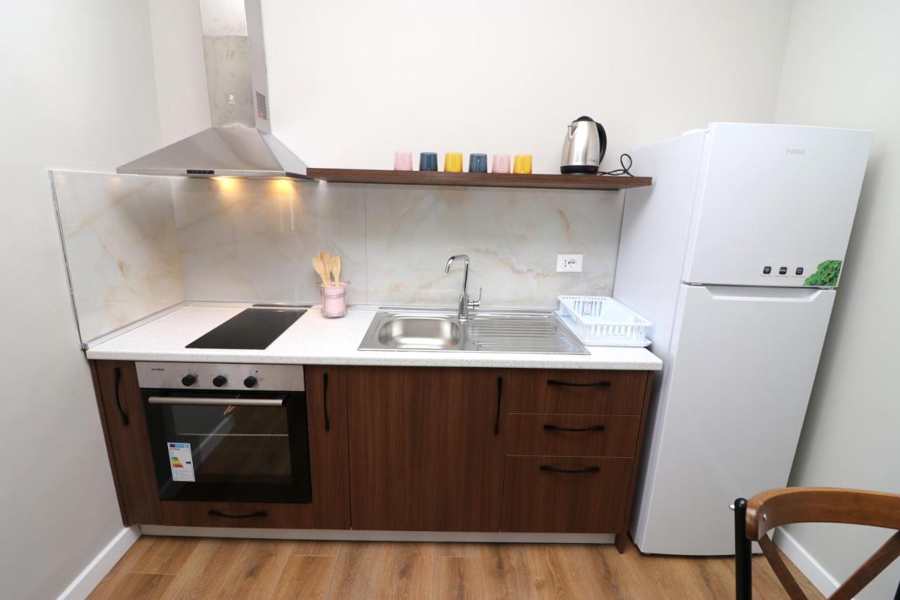 Vila Elarad Vlorë 外观 照片