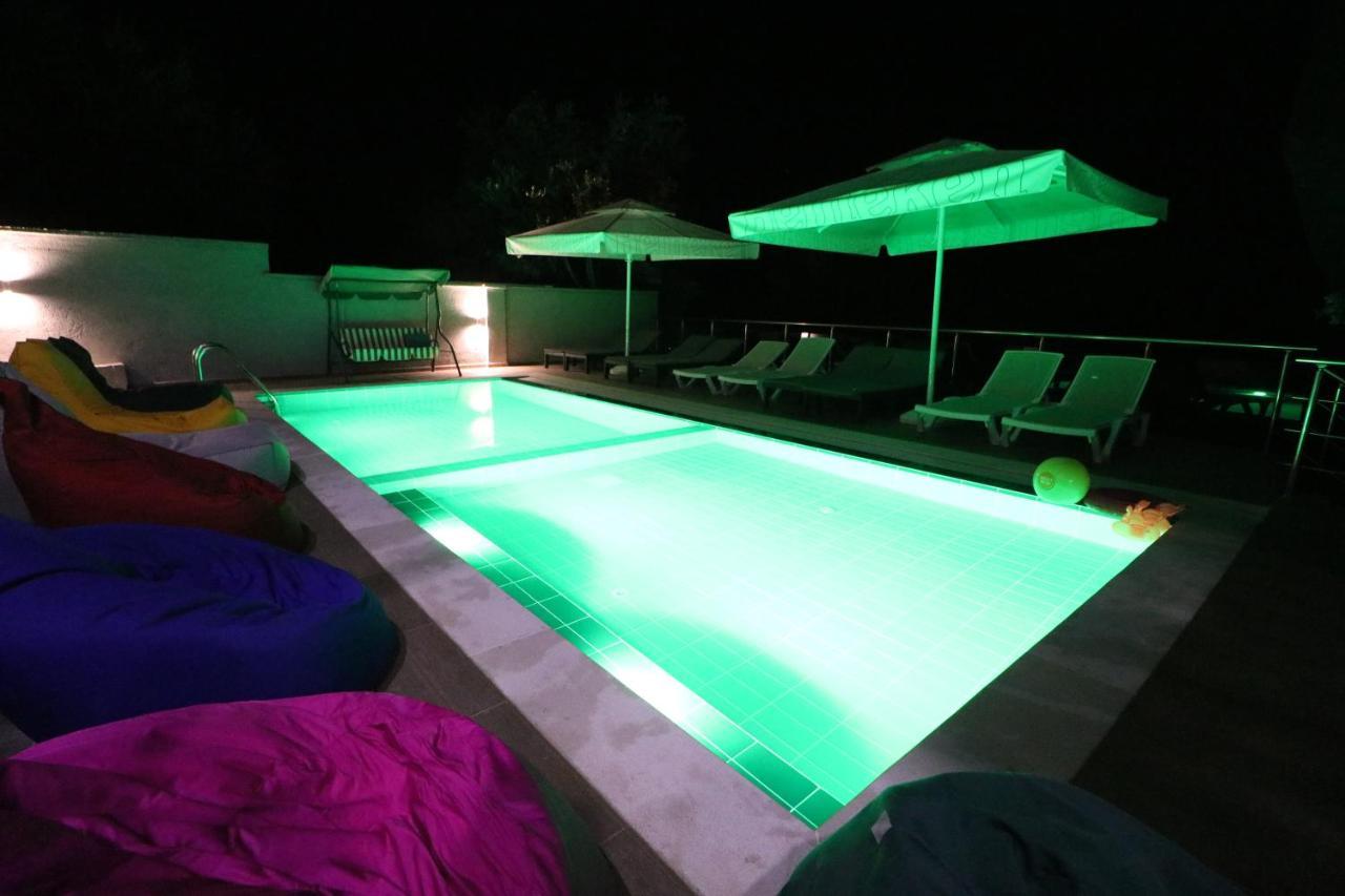 Vila Elarad Vlorë 外观 照片